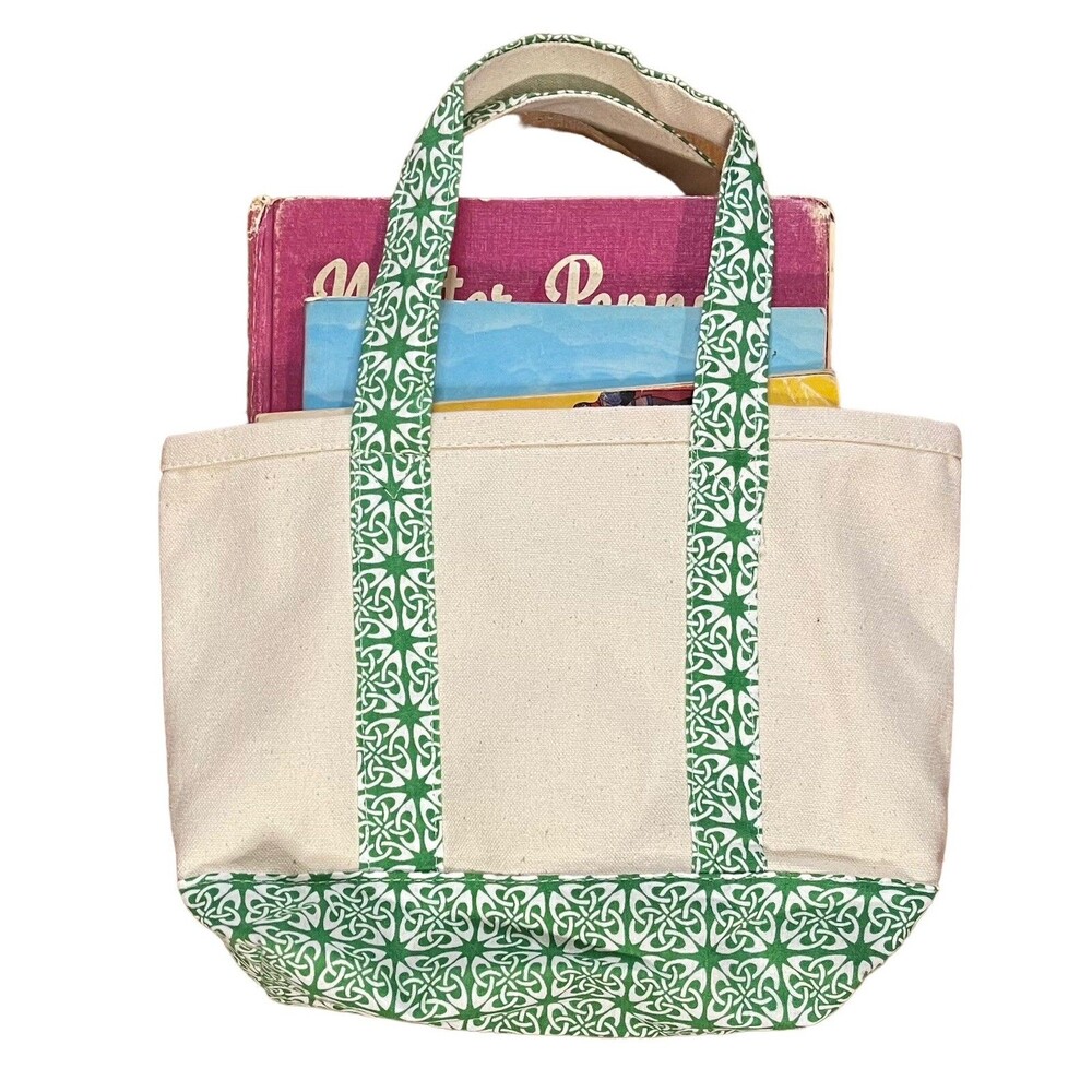 Lot Of 4 Children’s Books With Mini Tote
